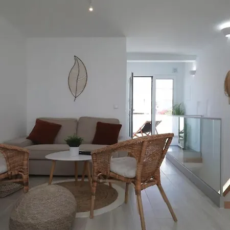 Σπίτι διακοπών Bougainvillea House *