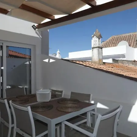 Holiday home Bougainvillea House Tavira
