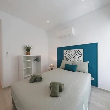 Bougainvillea House Дом отдыха Тавира
