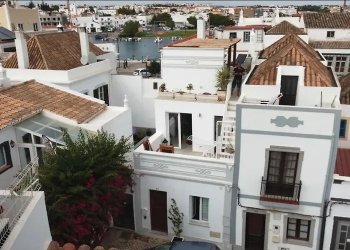 Сasa de vacaciones Bougainvillea House Tavira