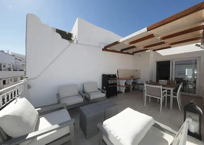 Bougainvillea House * Tavira